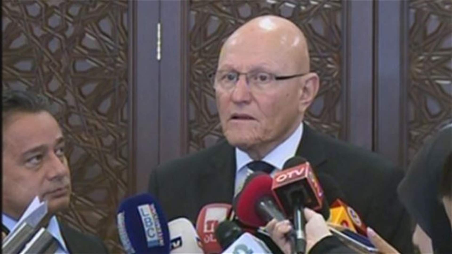 Lebanon's PM Salam says Arsal captives dossier a 'thorny issue'