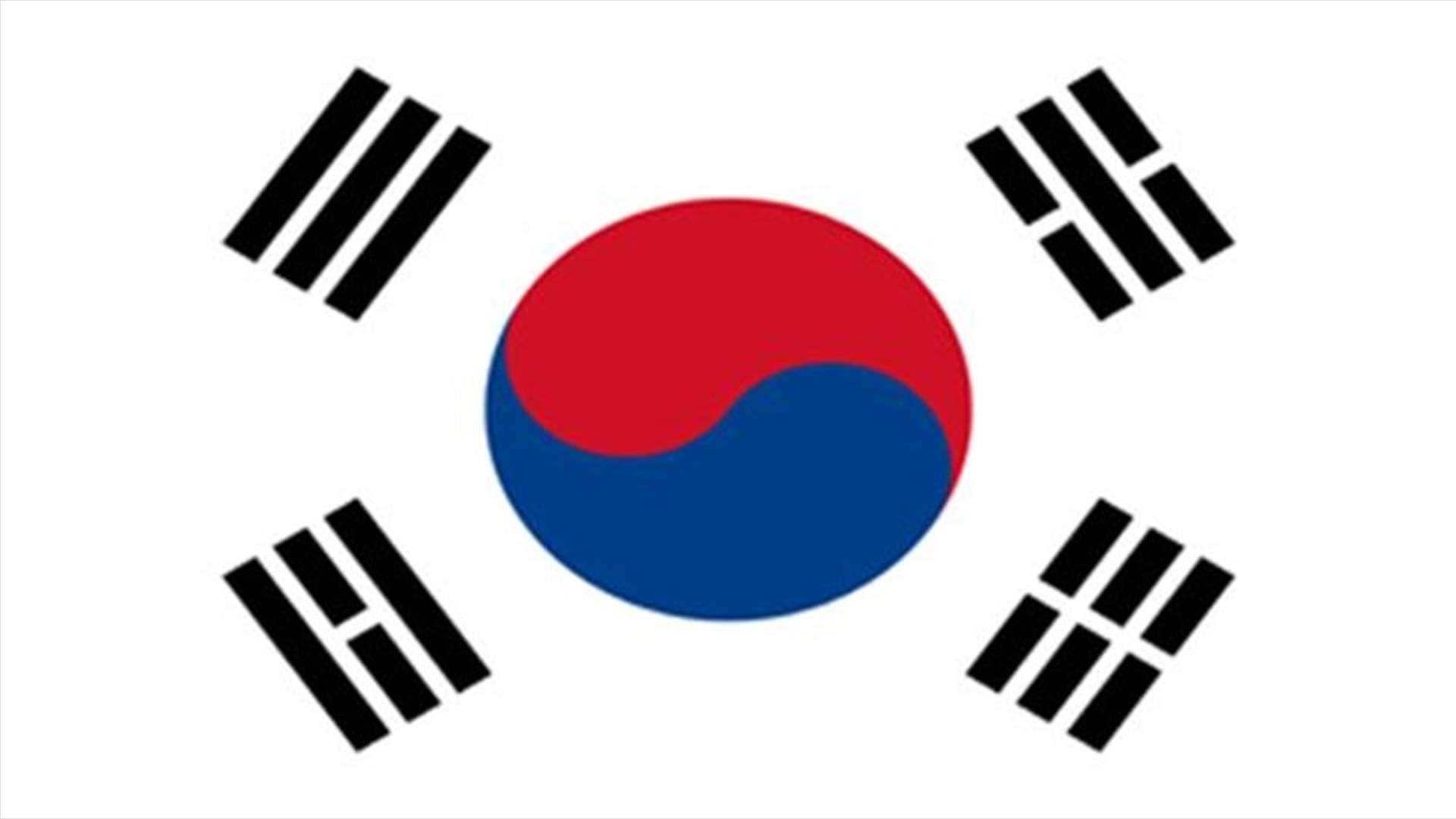 South Korea sightseeing ship runs aground, 110 rescued