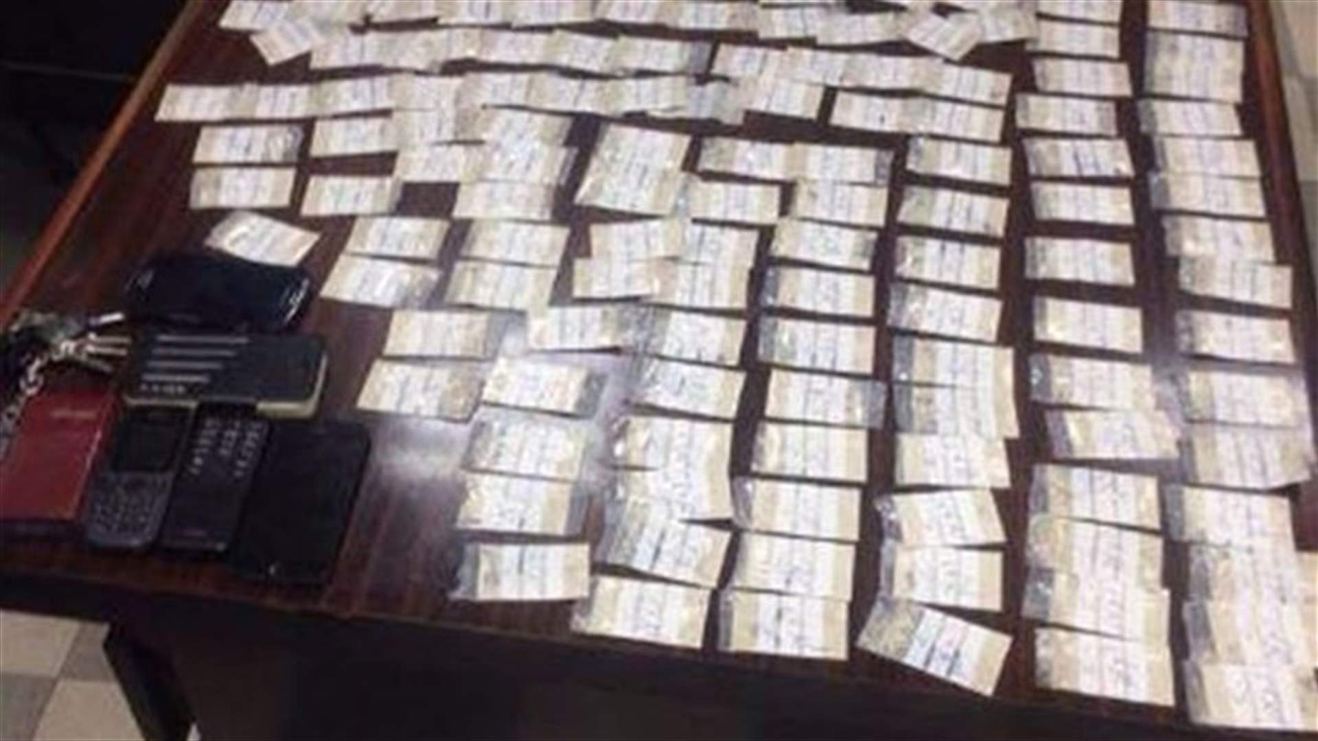 ضبط نصف كلغ من الهيرويين بحوزة عصابة إمتهنت الترويج بجبل لبنان