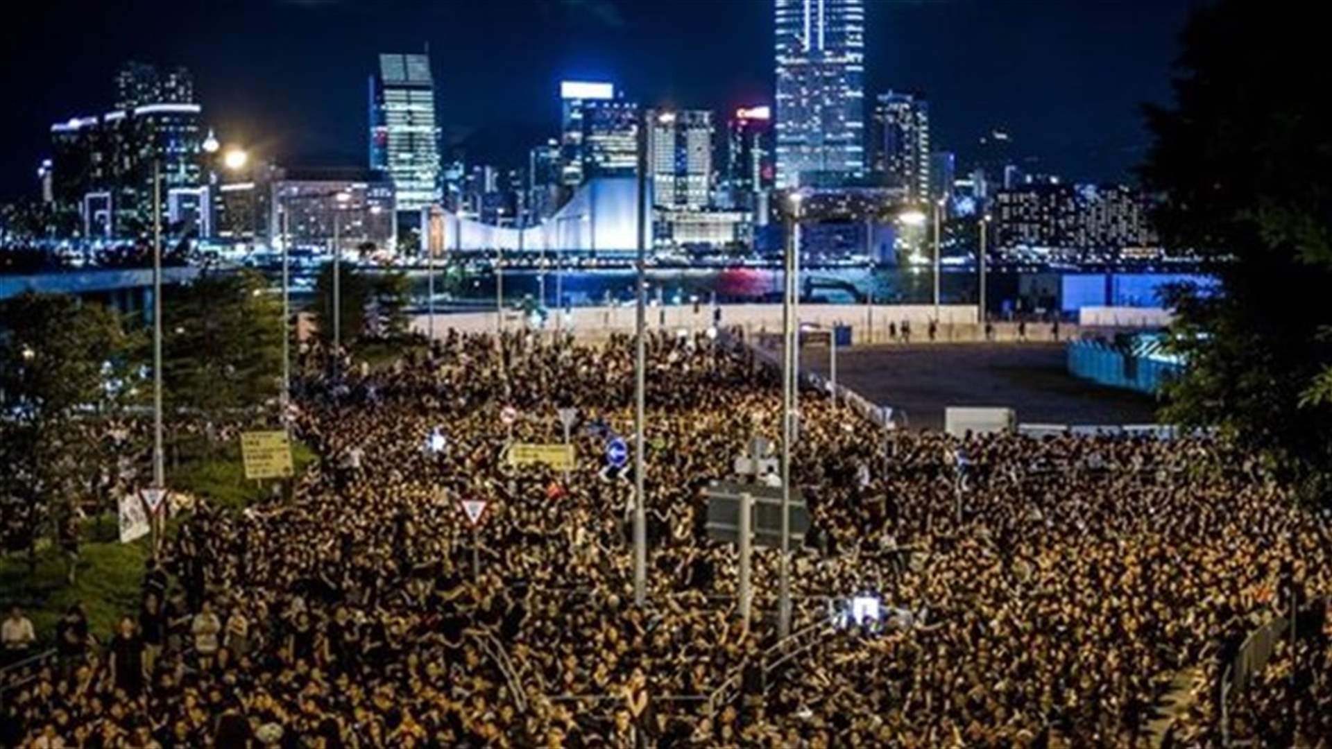 Song From Les Mis&eacute;rables Becomes Hong Kong’s Protest Anthem