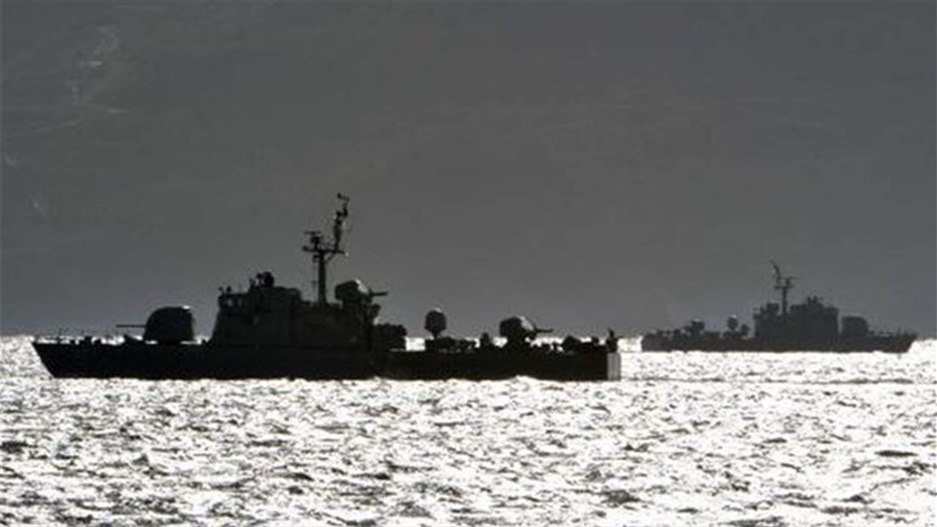 South, North Korea ships fire shots at disputed sea border