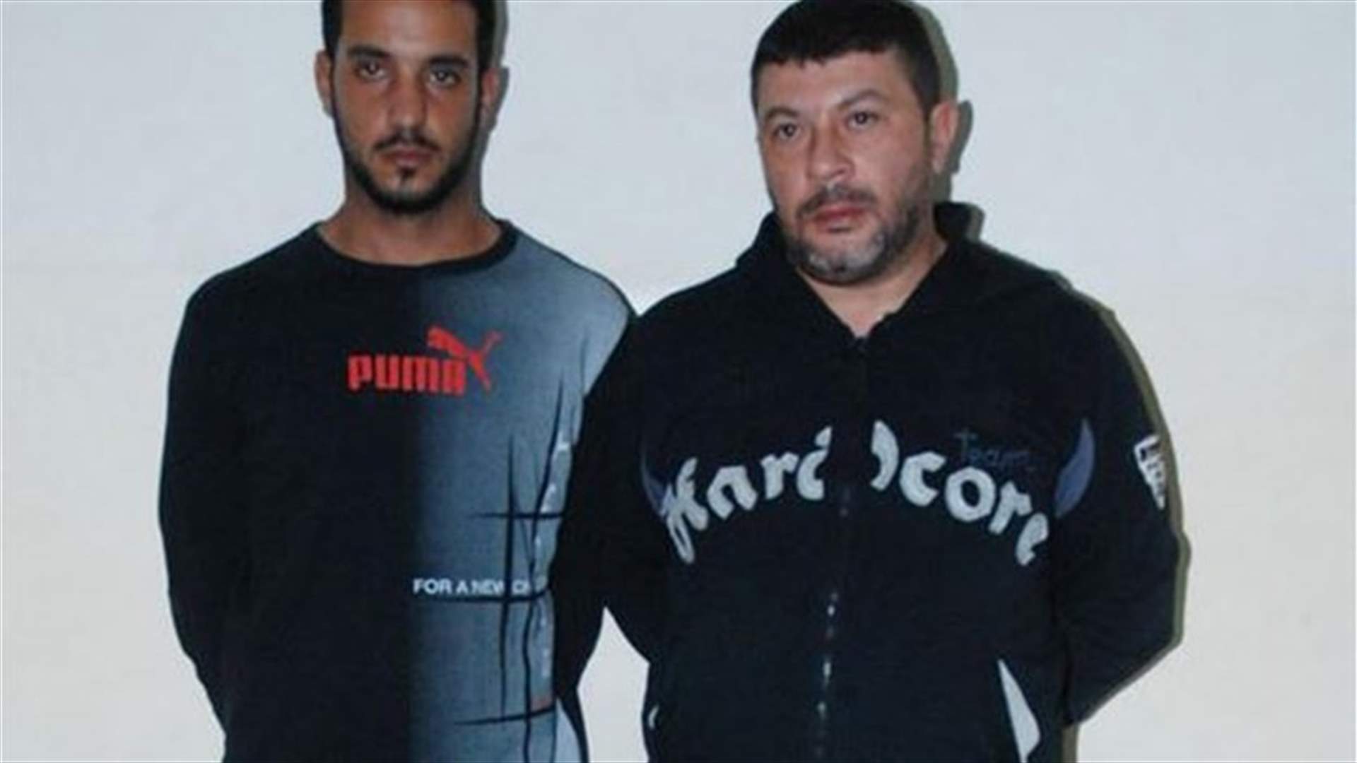 بالصورة..مطلوبان خطران في قبضة قوى الامن 