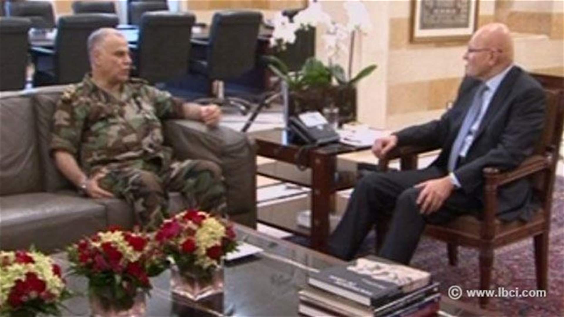 قهوجي لـ"لوفيغارو":داعش تريد اشعال حرب اهلية بين السنة والشيعة في لبنان