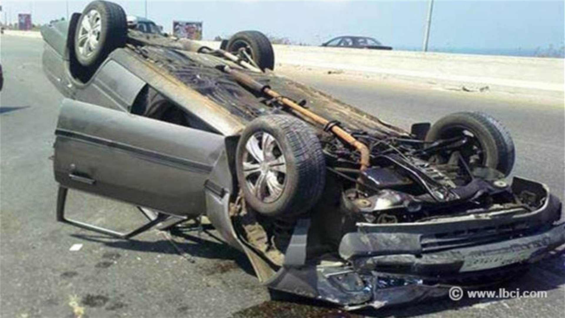 تبلغا بأن ابنهما قتل بحادث سيارة ولكن...