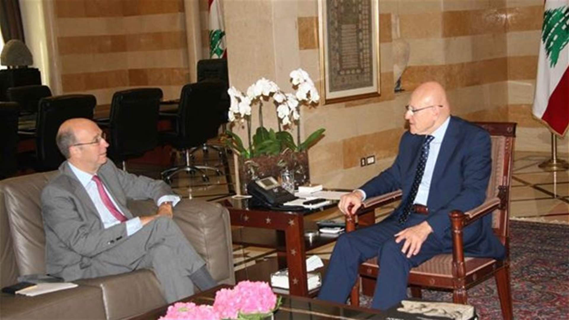 بلامبلي اكد التزام الأمم المتحدة والمجتمع الدولي بدعم الجيش