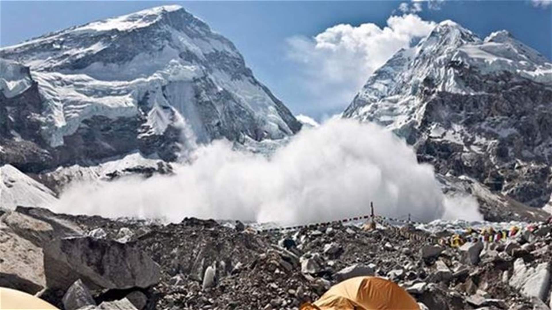 Small avalanches hamper final search for Nepal storm survivors
