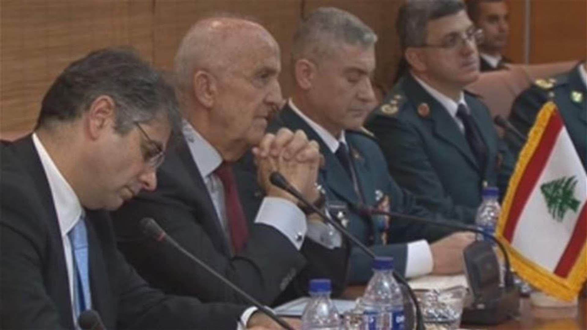 مقبل من طهران : الهبة الايرانية غير مشروطة ولا بد أن توافق عليها الحكومة
