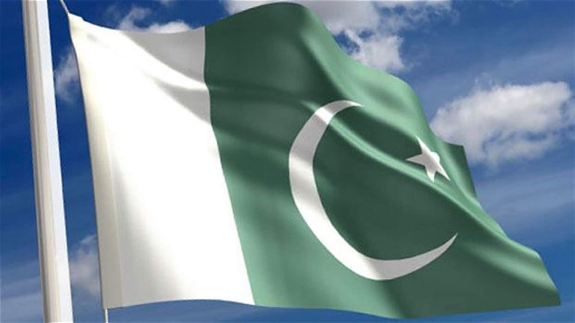 انفجار في تجمع لحزب ديني باكستاني كبير