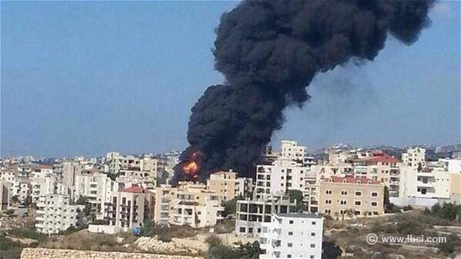 REPORT: Huge blaze erupts in Jbeil
