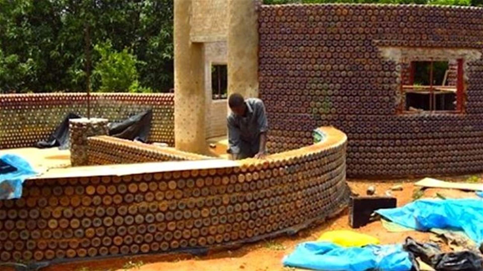 These Houses Are Made Entirely From Plastic Bottles And They're Livable! 