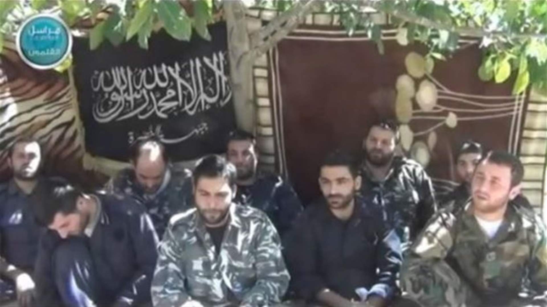النصرة: قضية العسكريين لعبة سياسية تزج بالشارع اللبناني إلى الهاوية