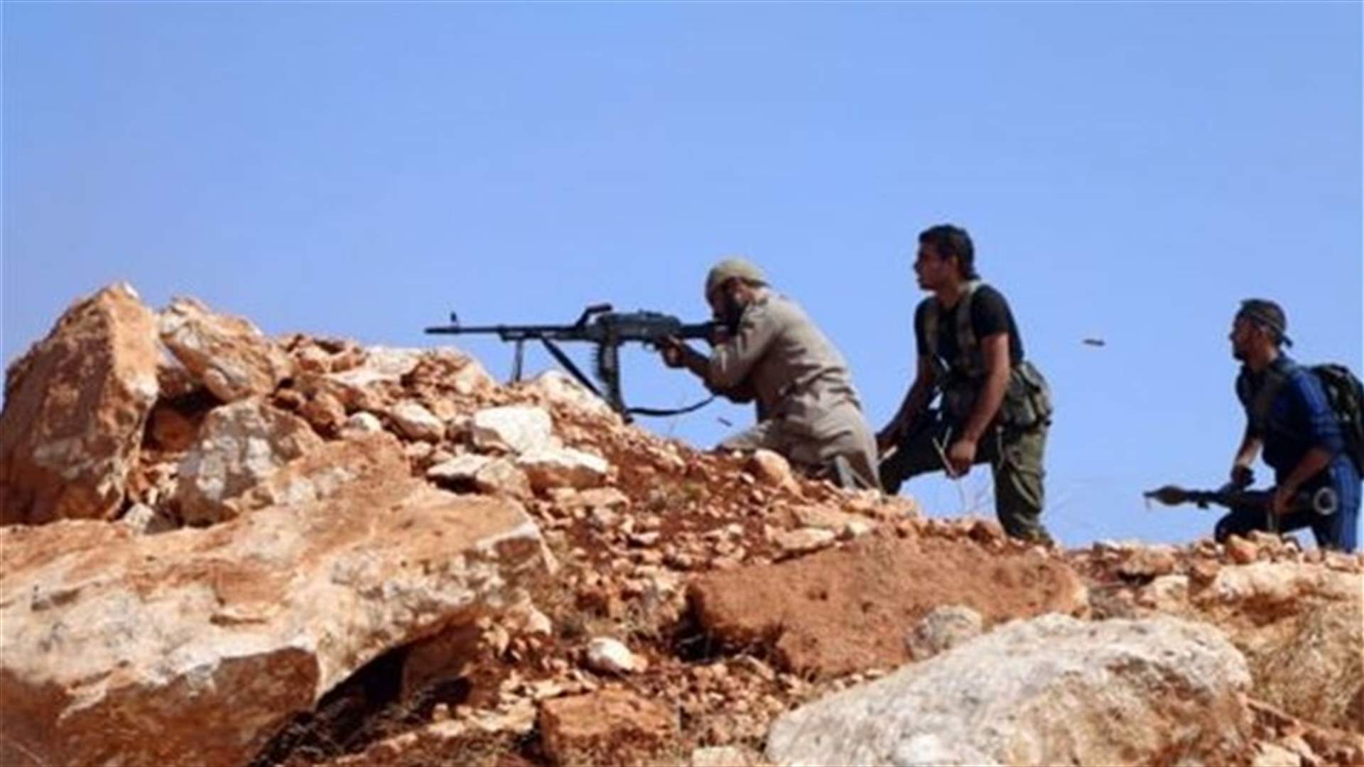 مقاتلو المعارضة يدافعون عن خطوط امداداتهم الى حلب