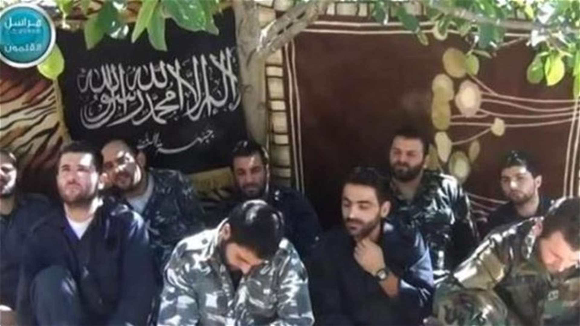 النصرة تؤجل اعدام احد العسكريين..ومصطفى الحجيري بجرد عرسال