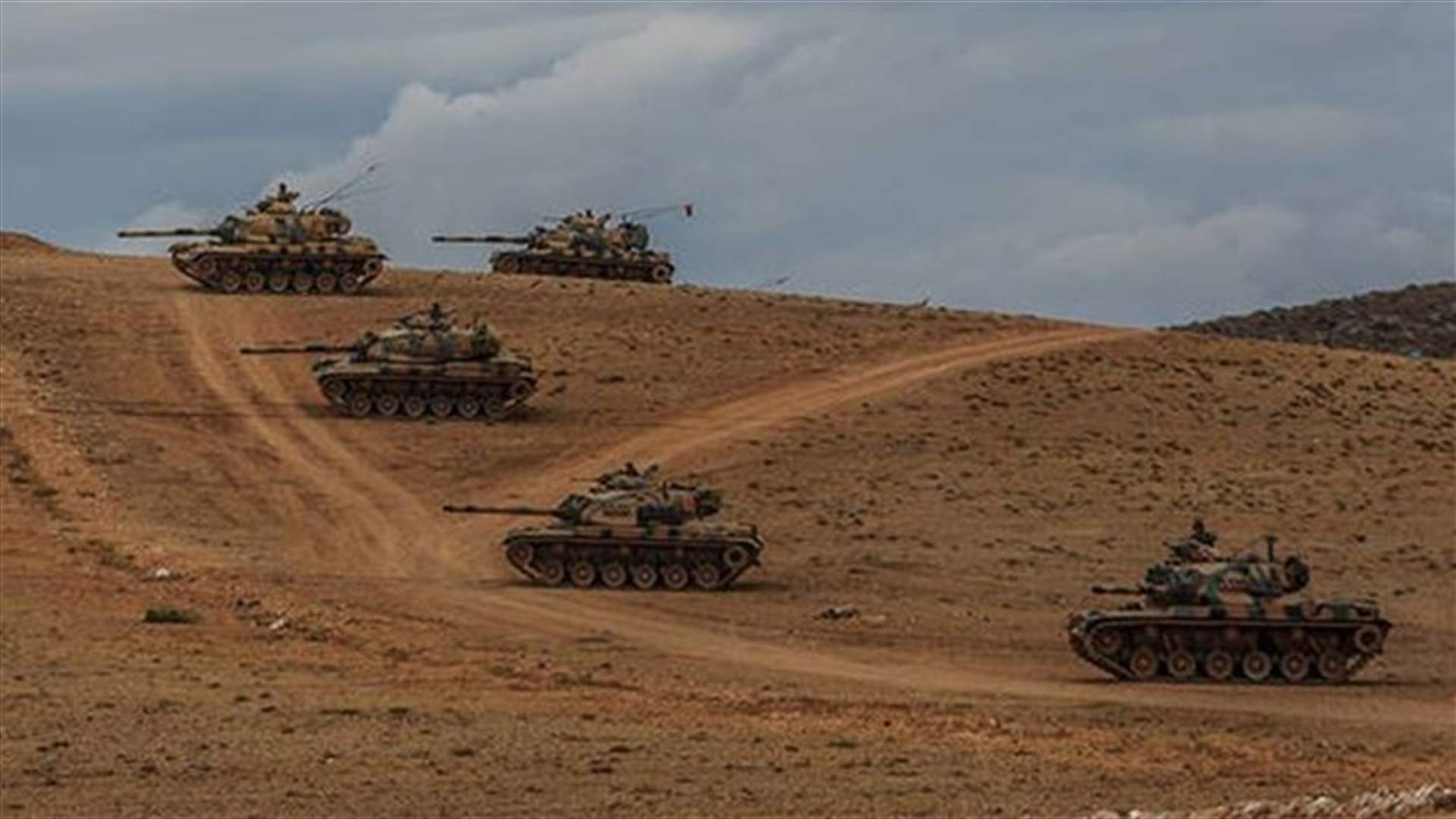 Iraqi Kurdish peshmerga cross into Turkey, head to Kobani 