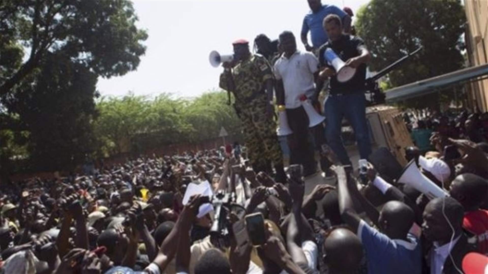 Burkina Faso army backs presidential guard officer to lead transition