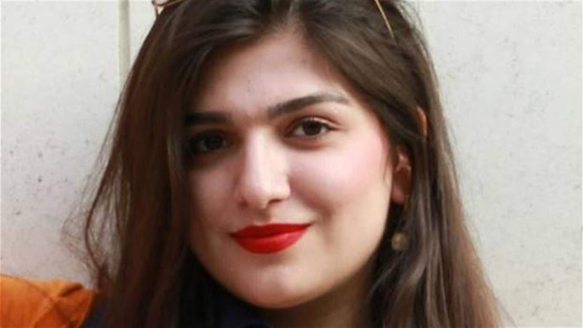 بعد سجنها لحضور مباراة لكرة الطائرة..قونشية قوامي تضرب عن الطعام