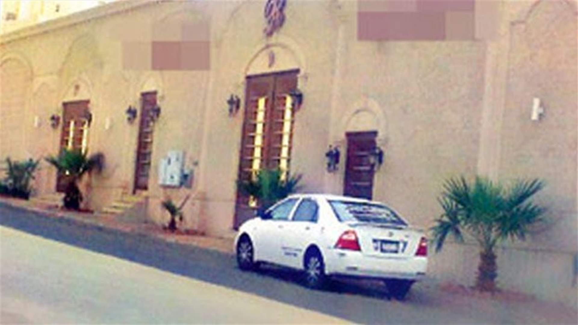 توقيف سعوديات بتهمة تنظيم مسابقة ملكة جمال مكّة