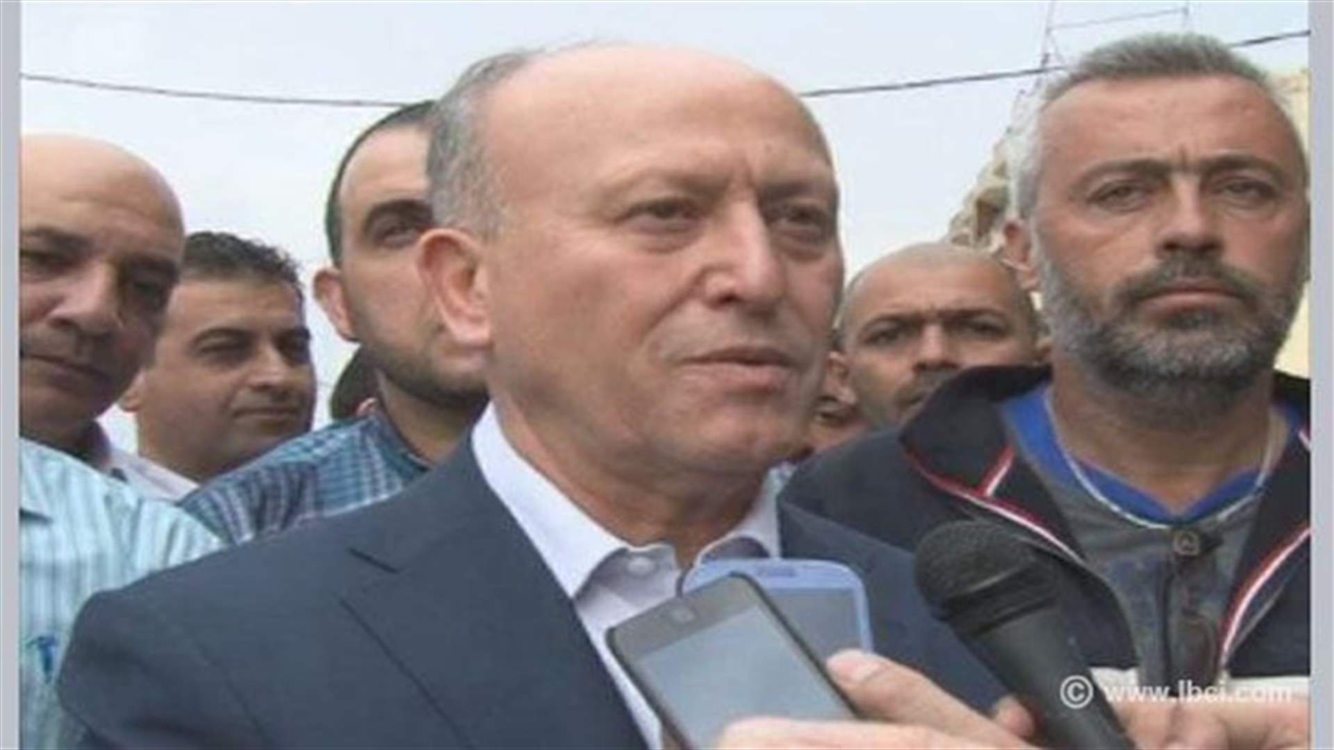 ريفي: الافراج فورا عمن لم يقاتل الجيش 