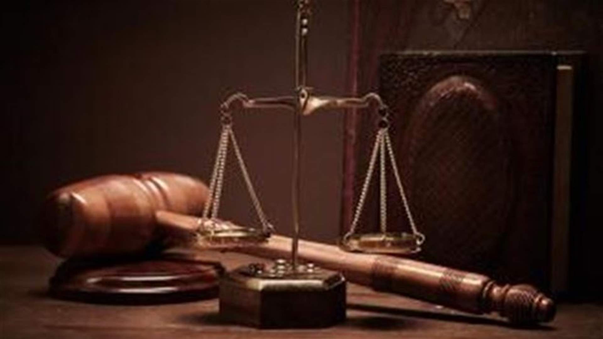 الادعاء على 4 اشخاص لتجنيدهم اشخاصا وارسالهم للانضمام الى داعش