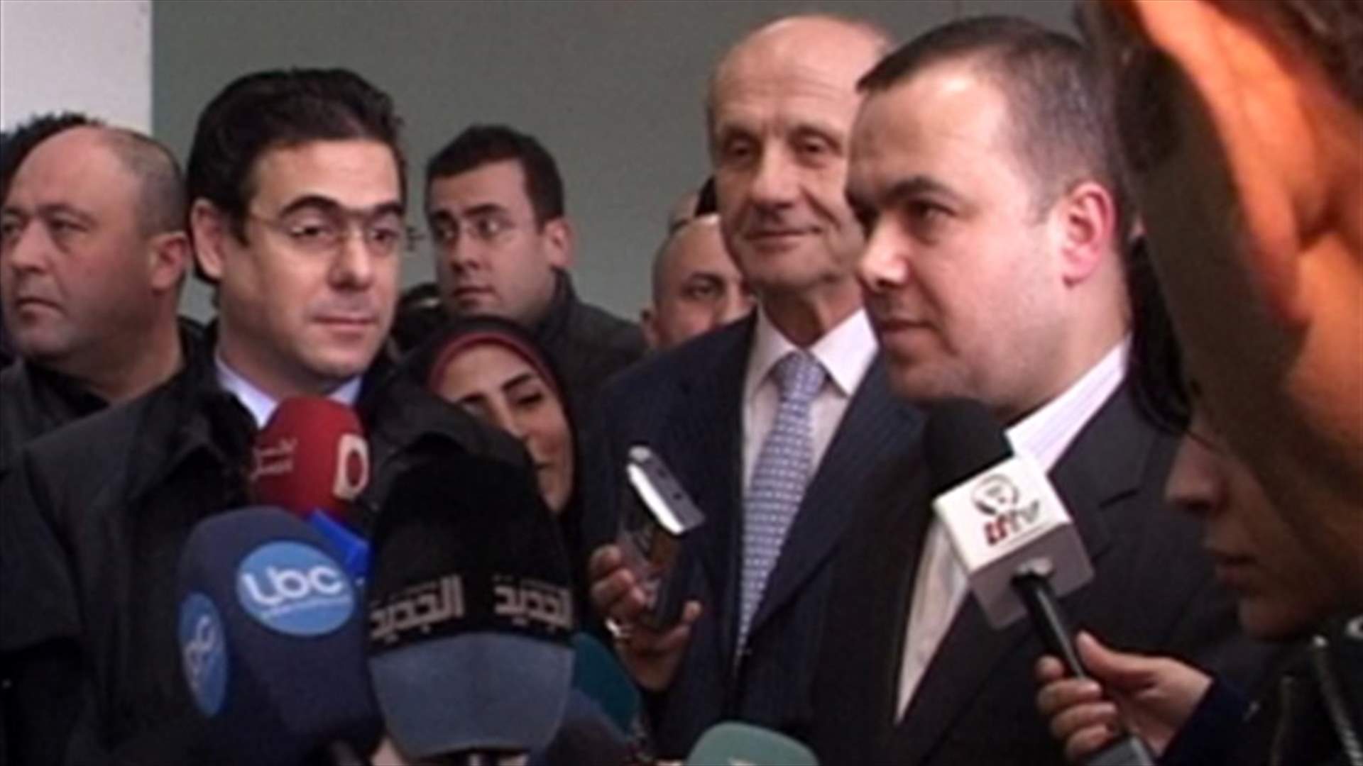 جولة للجنة الاتصالات على مبنى مركز التحكم