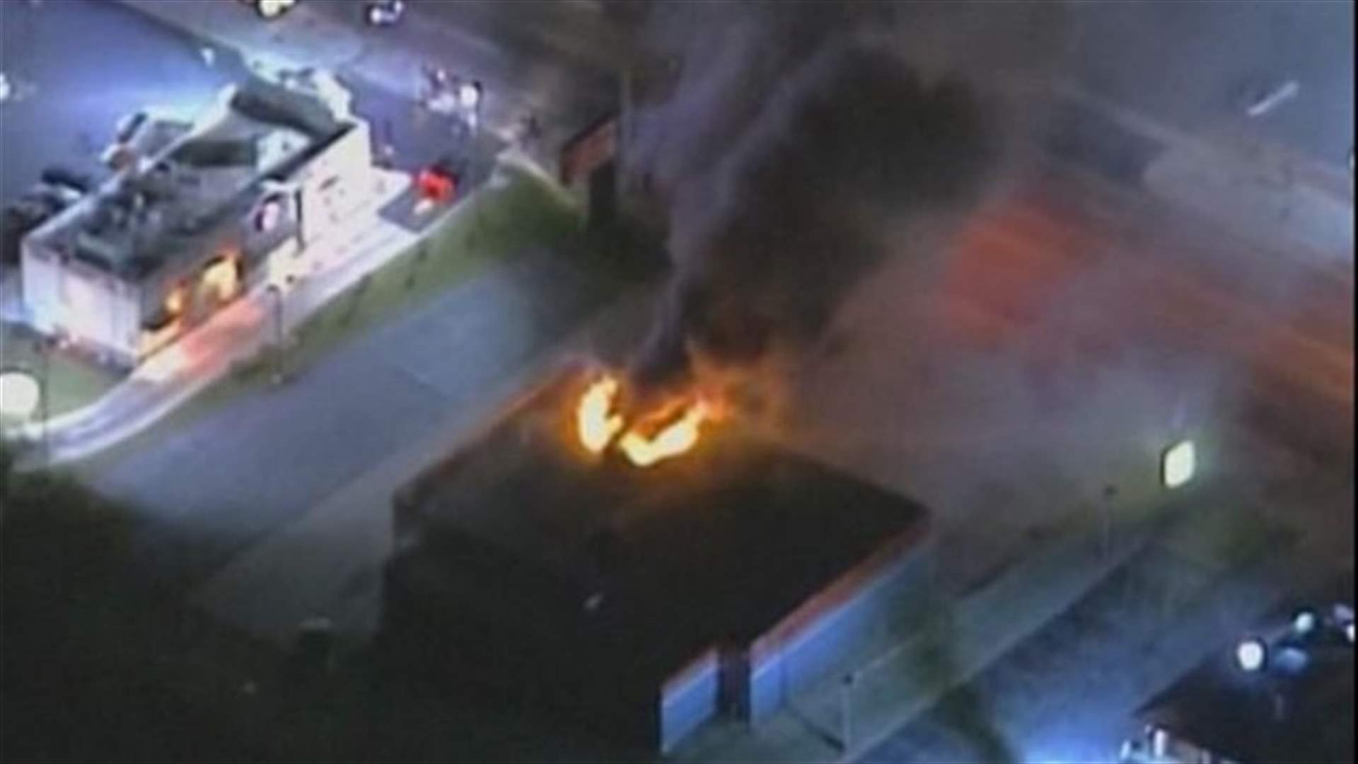 Protesters return to riot-scarred Ferguson streets