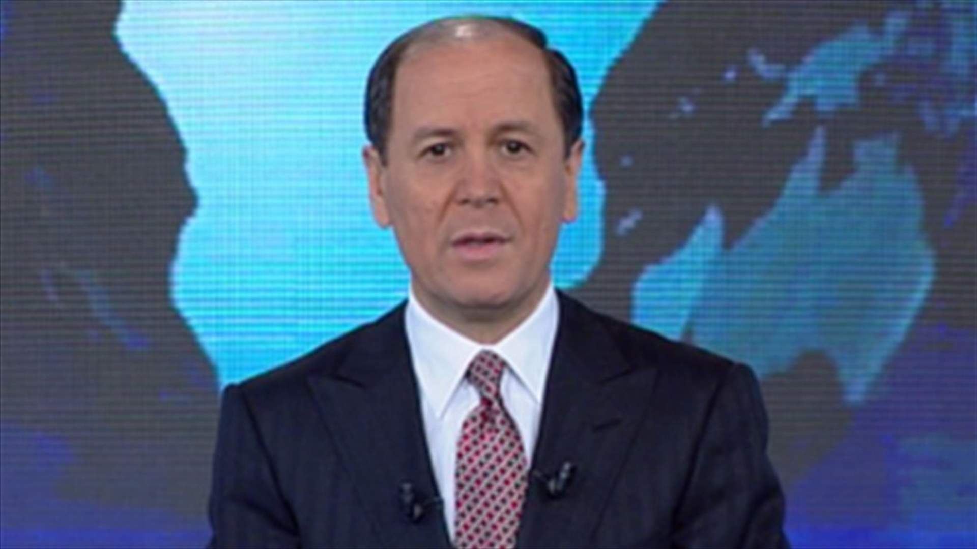 مقدمة النشرة المسائية 31-01-2012
