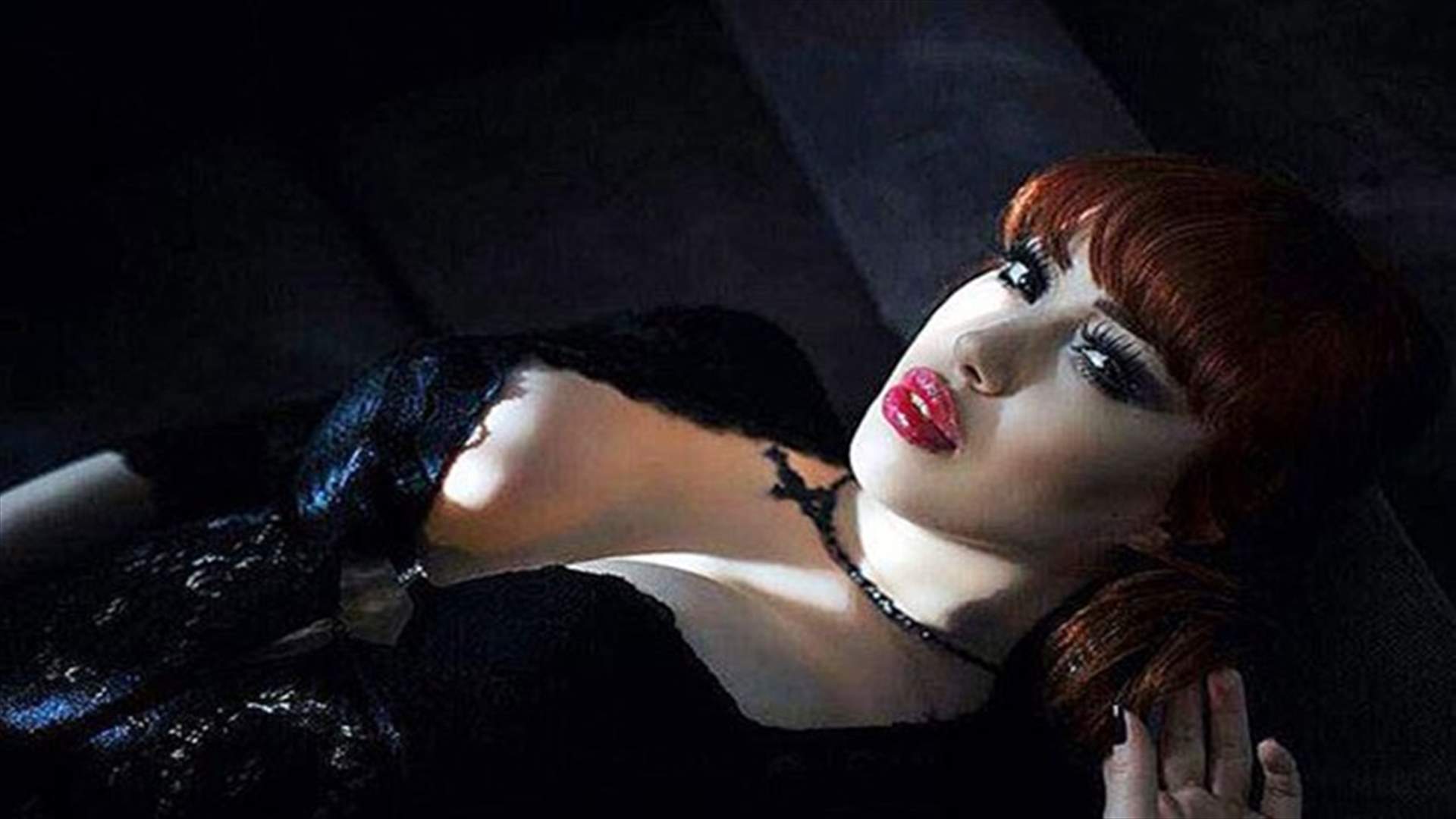 [PHOTOS] After Lipstick Ban, Turkish Airline Sacks Stewardess For Sexy Photos!