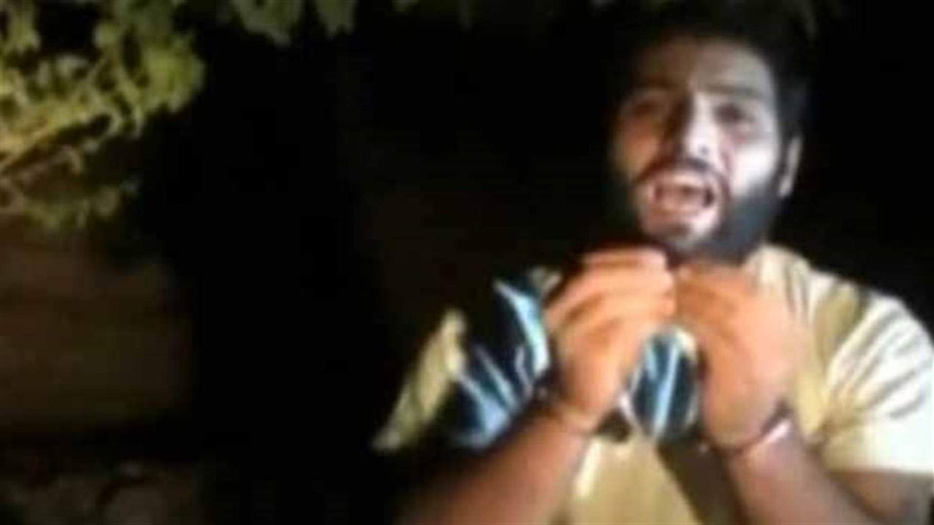 النصرة: تأجيل عملية إعدام علي البزّال إلى وقت لاحق 