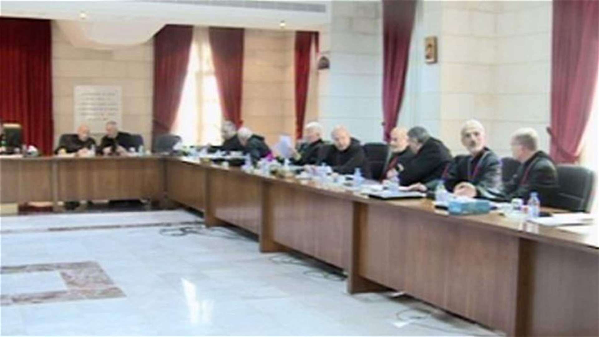 المطارنة الموارنة:لا بد من تطبيق الخطة الامنية على كل الاراضي