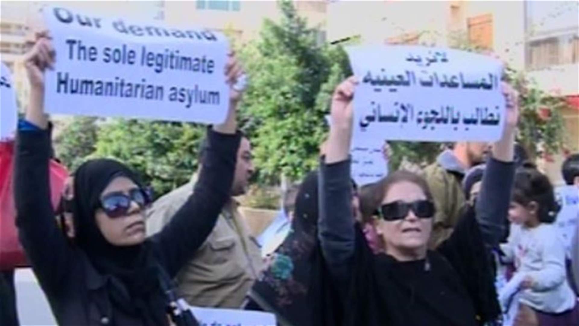 Palestinians displaced from Syrian camps stage sit-in in Beddawi