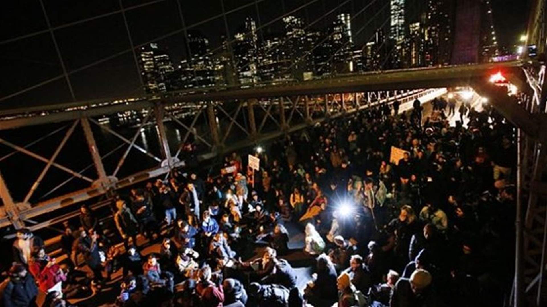 New York prepares for man's funeral after second day of protests