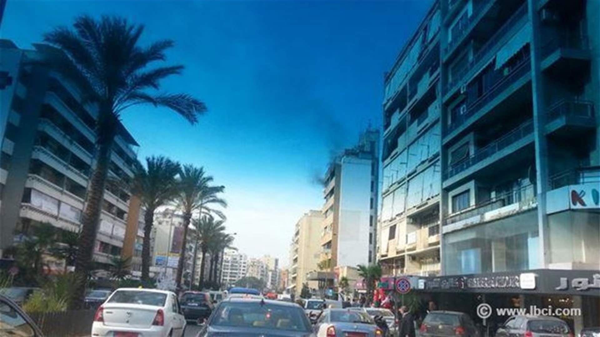بالصور...حريق في شقة سكنية في كورنيش المزرعة 