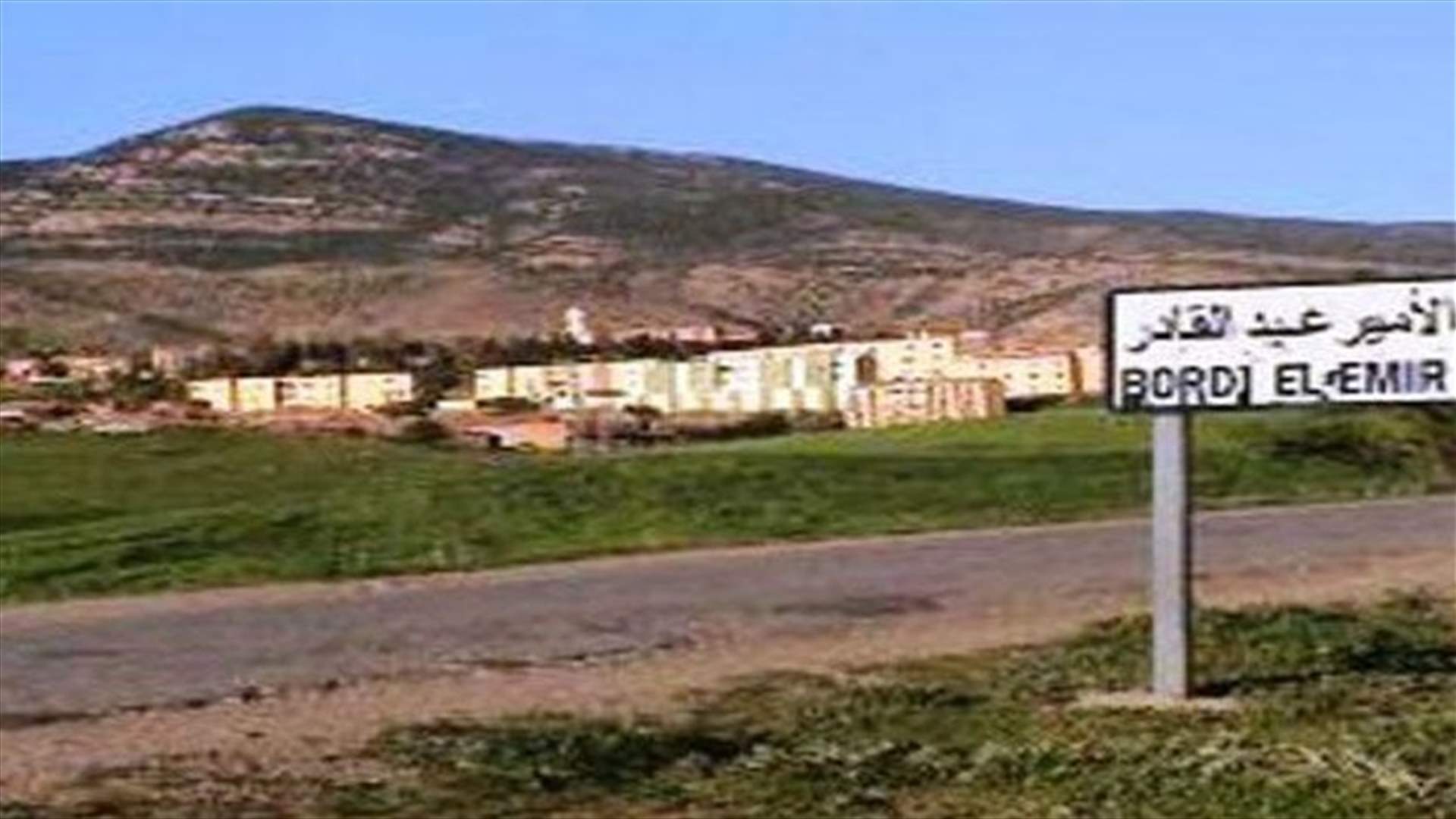 اغتيال رئيس بلدية من قبل مجموعة ارهابية بالجزائر 