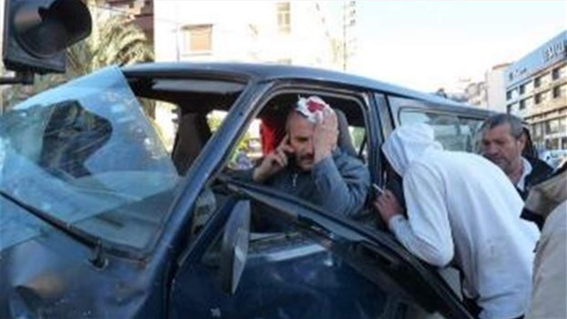 حادث سير يوقع 8 جرحى في صيدا