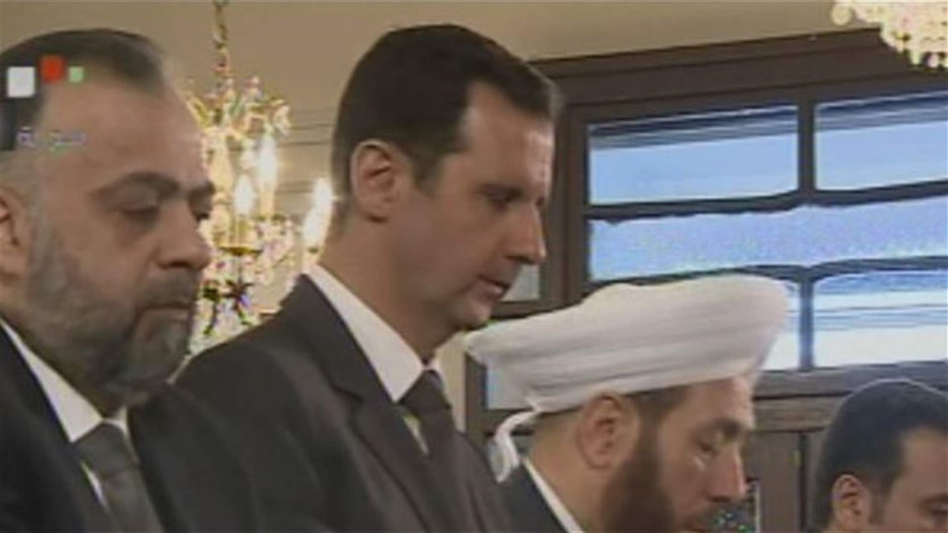 Syria's Assad prays at Damascus mosque -state TV