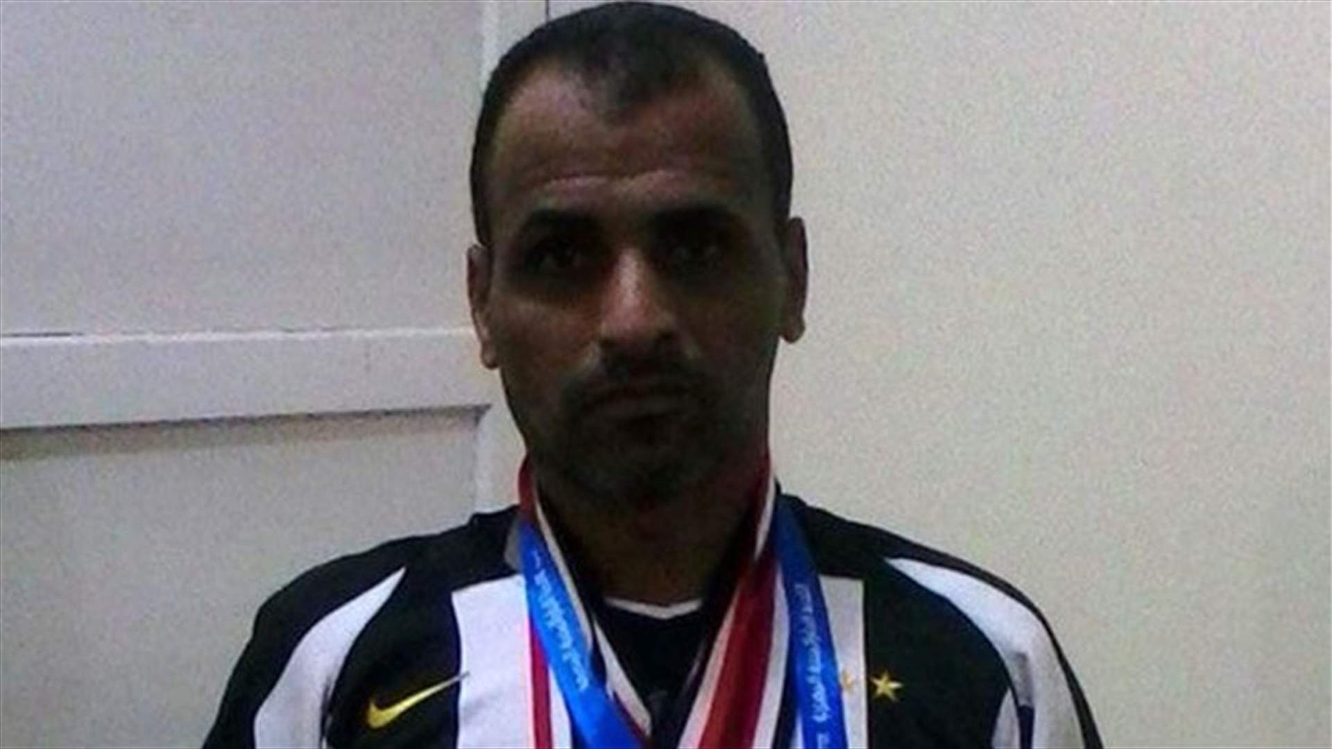 باع ميدالياته للإنفاق على أسرته