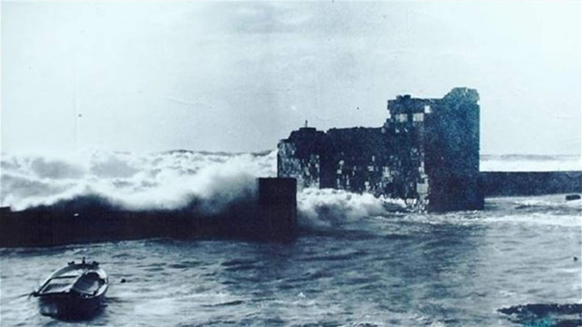 Old Pictures Of Beirut And Byblos At The Mercy Of Storms