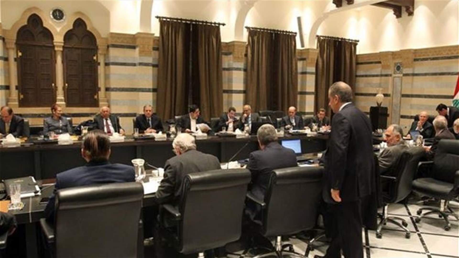 الجمهورية: الحكومة تنجح في ملف النفايات