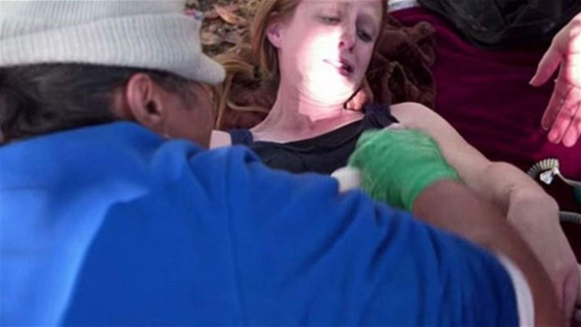 [VIDEO] Pregnant Women Abandon Hospitals, Give Birth In The Wild!