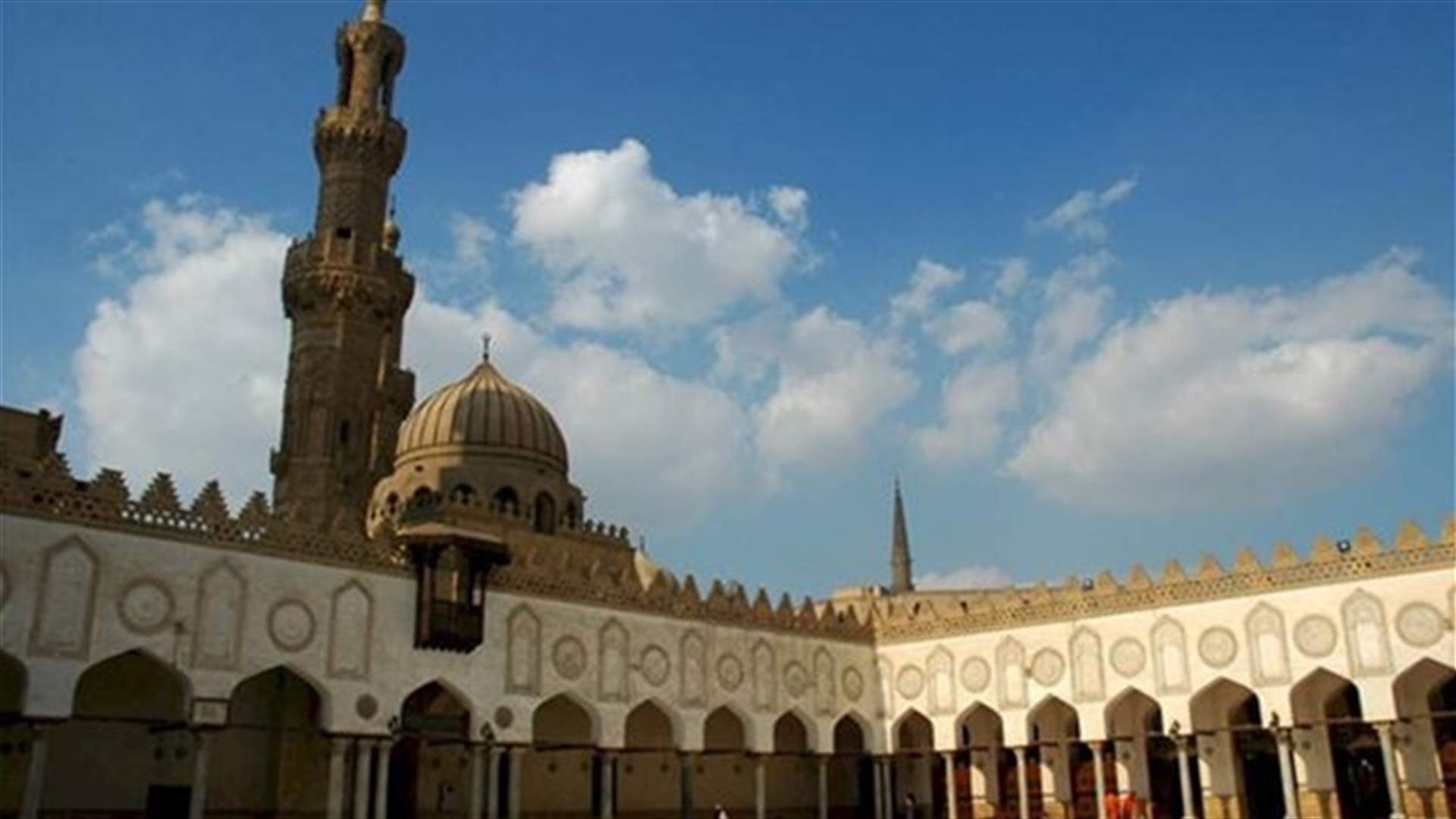 الازهر : نشر "شارلي ايبدو" لرسوم جديدة سيؤجج مشاعر الكراهية 