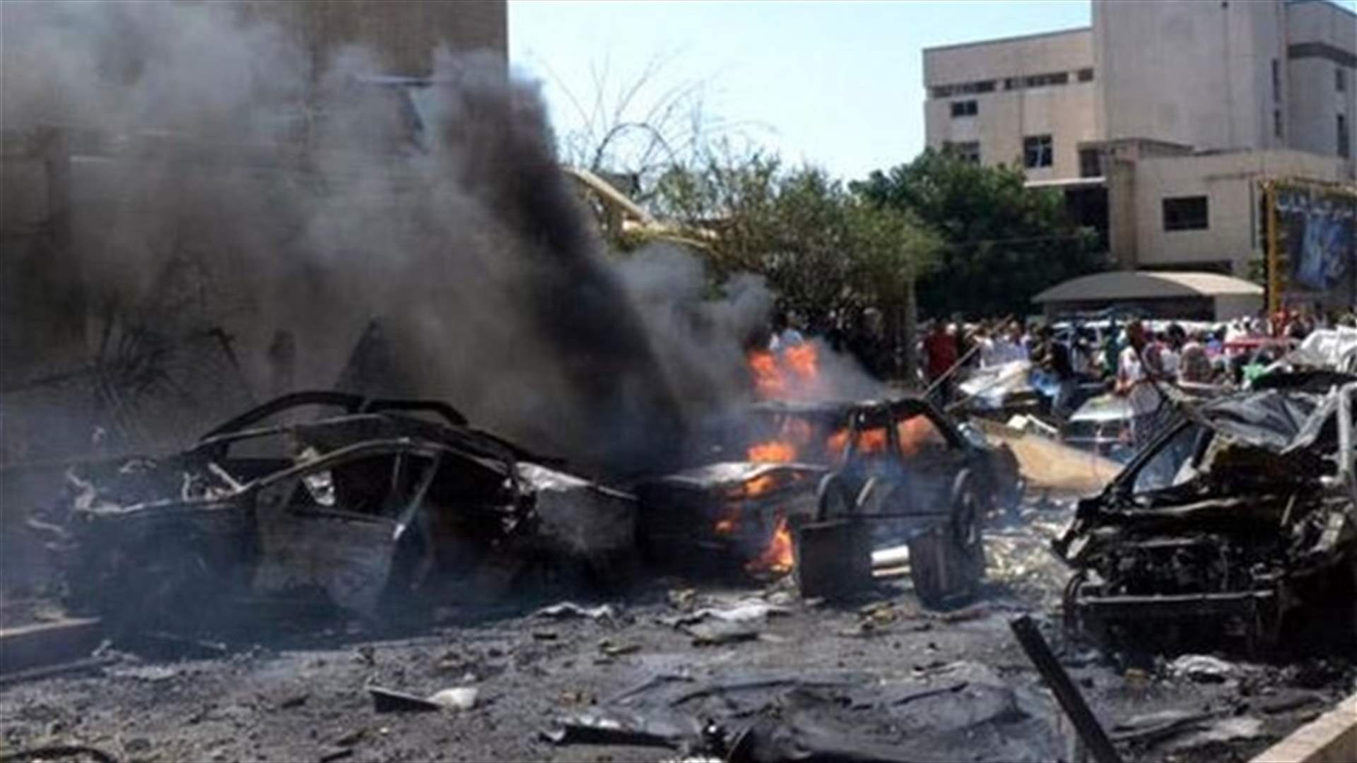 صقر ادعى على 28 شخصا في تفجيري جبل محسن