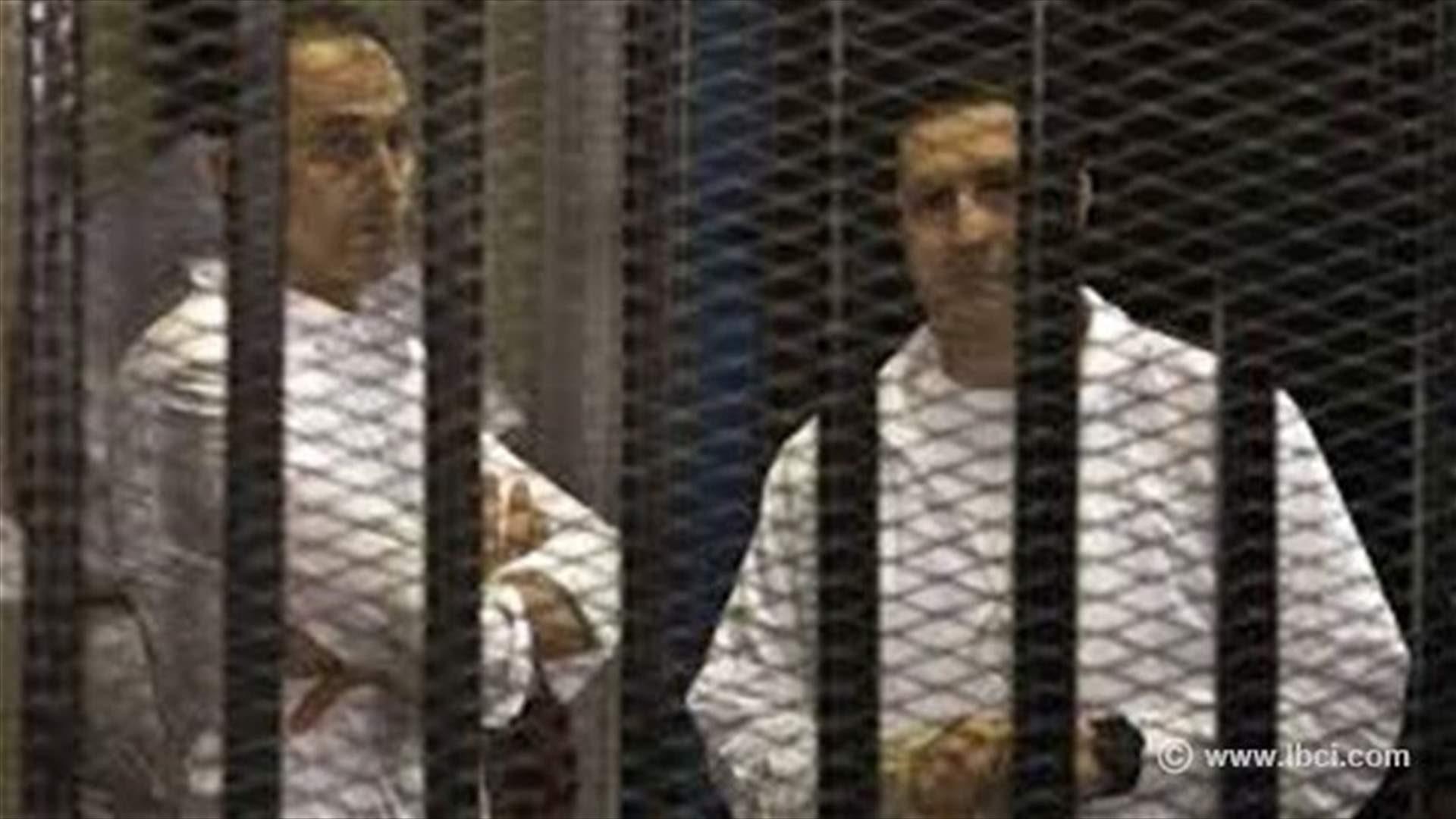 Egypt court orders release of Mubarak's sons pending retrial