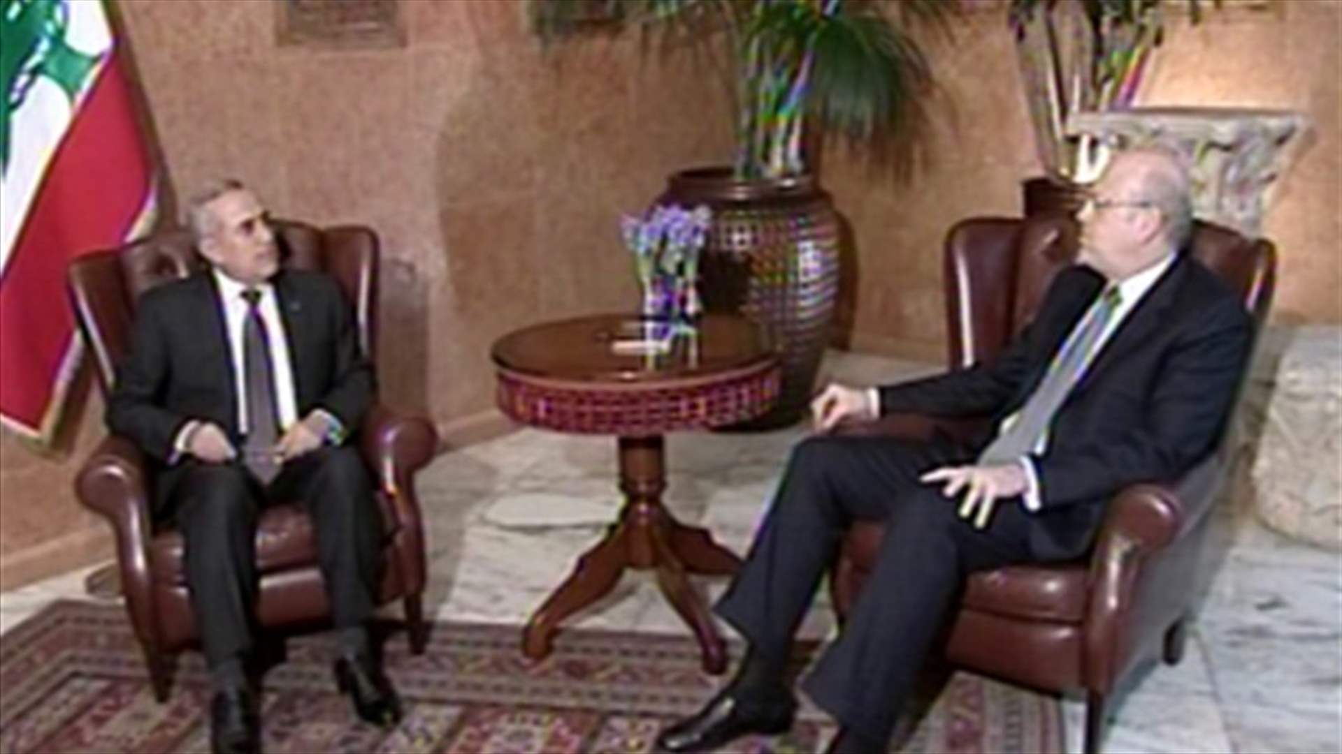 الوضع الحكومي والمستجدات الراهنة بين سليمان وميقاتي