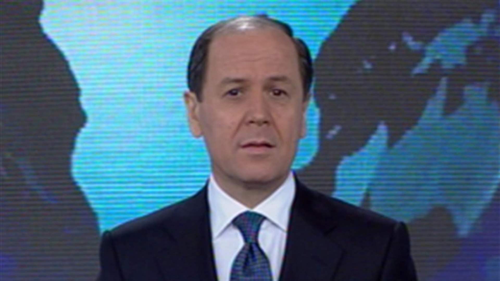 مقدمة النشرة المسائية 07-02-2012