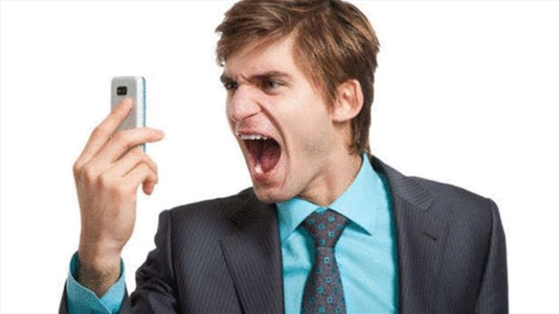 هاتفك الجوال يحمل بكتيريا أكثر من المراحيض