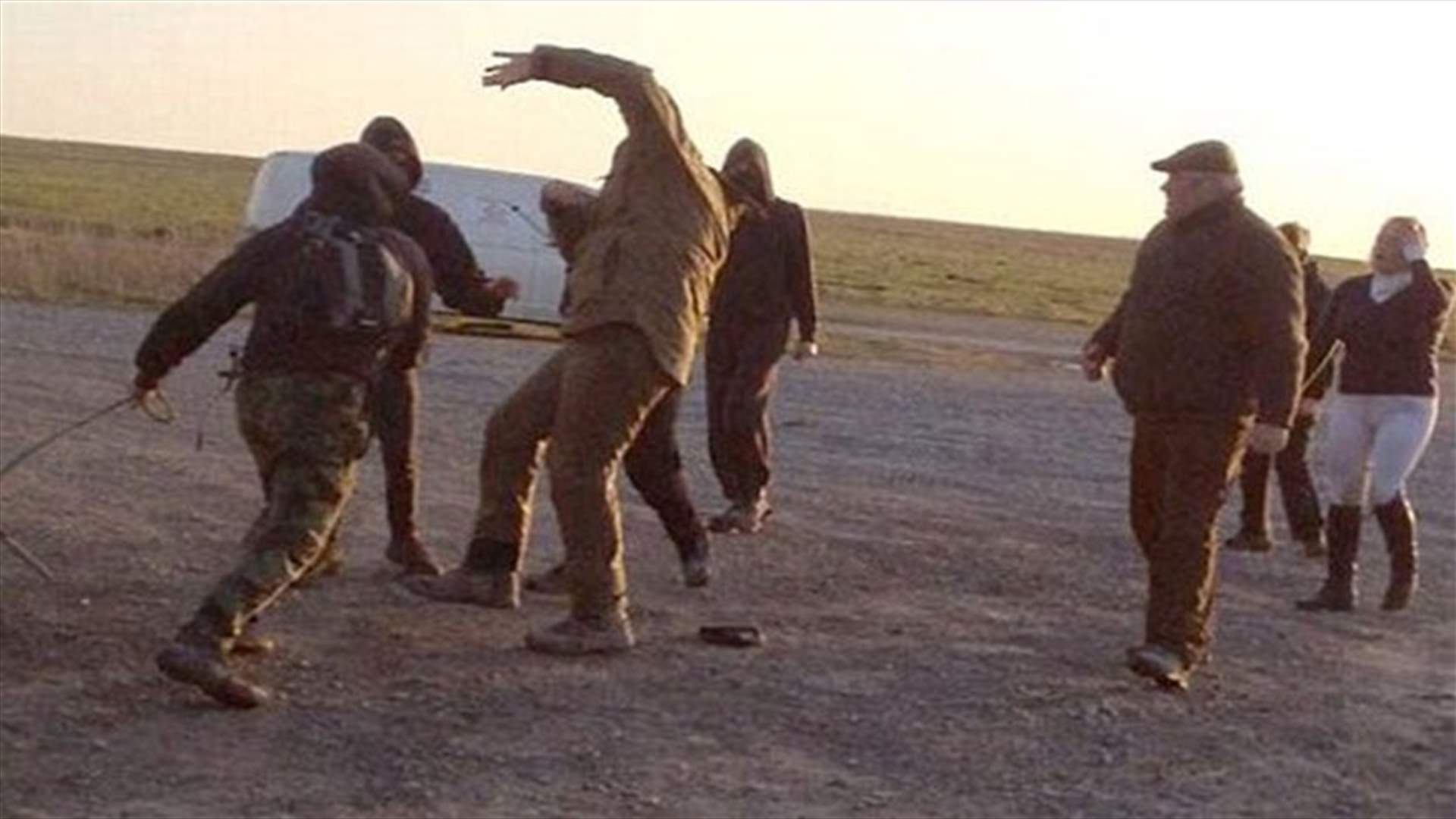[VIDEO] Master Of Hunt Brutally Assaulted By Masked Group