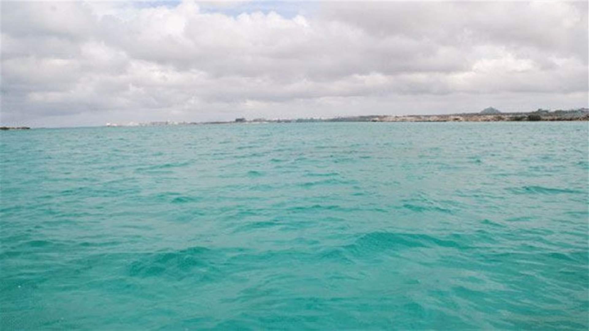 Aruba says plane followed by Venezuela comes down in its waters