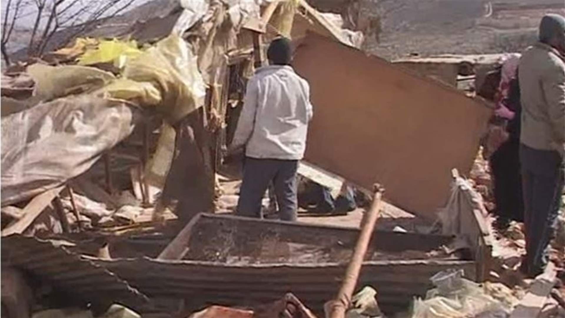 REPORT: Displaced Syrian families no longer allowed to stay in Wadi Anjar’s informal tented settlements 