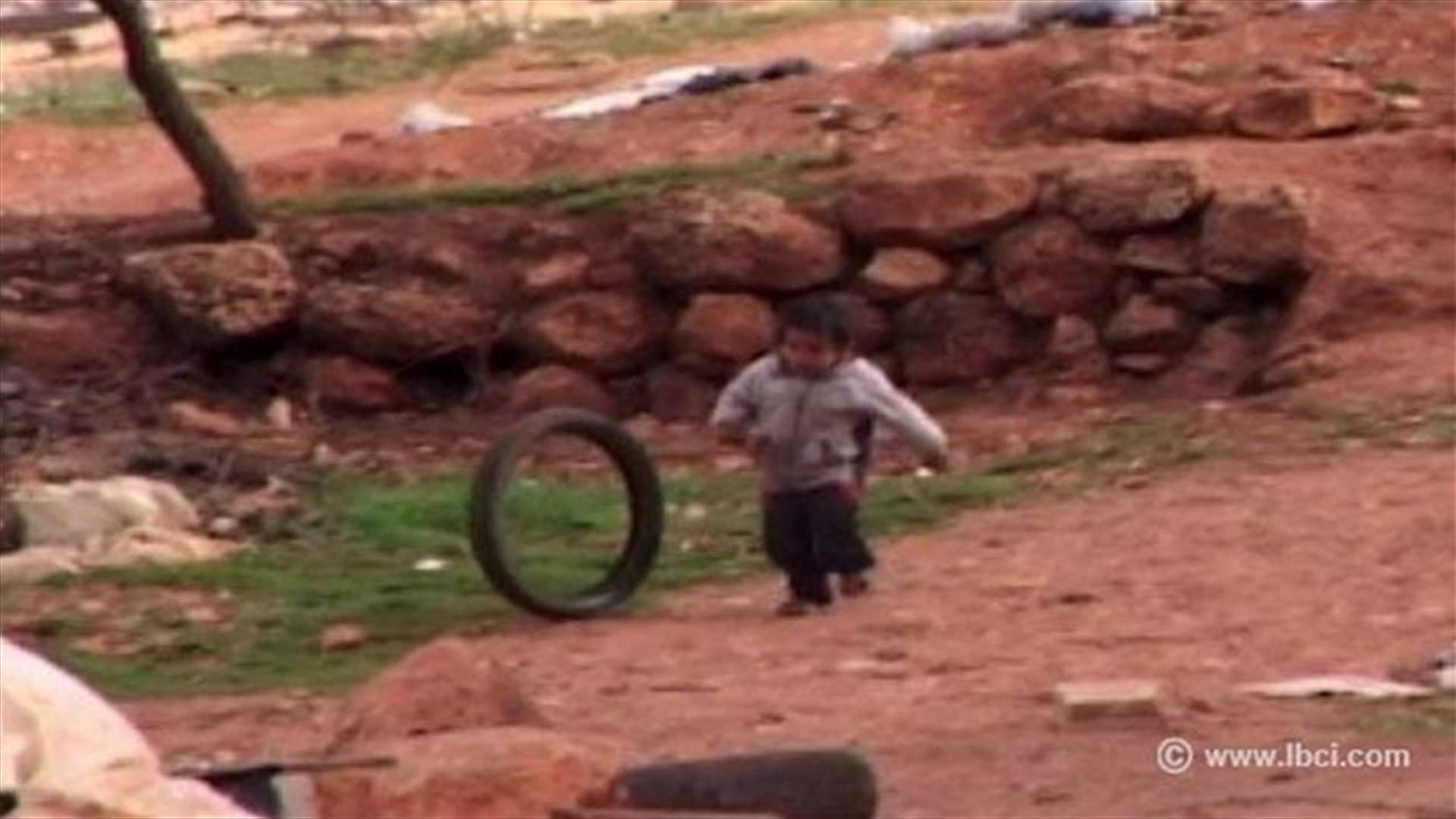 REPORT: Syrian refugees stay in Wadi Anjar’s tented settlements after being ordered to leave