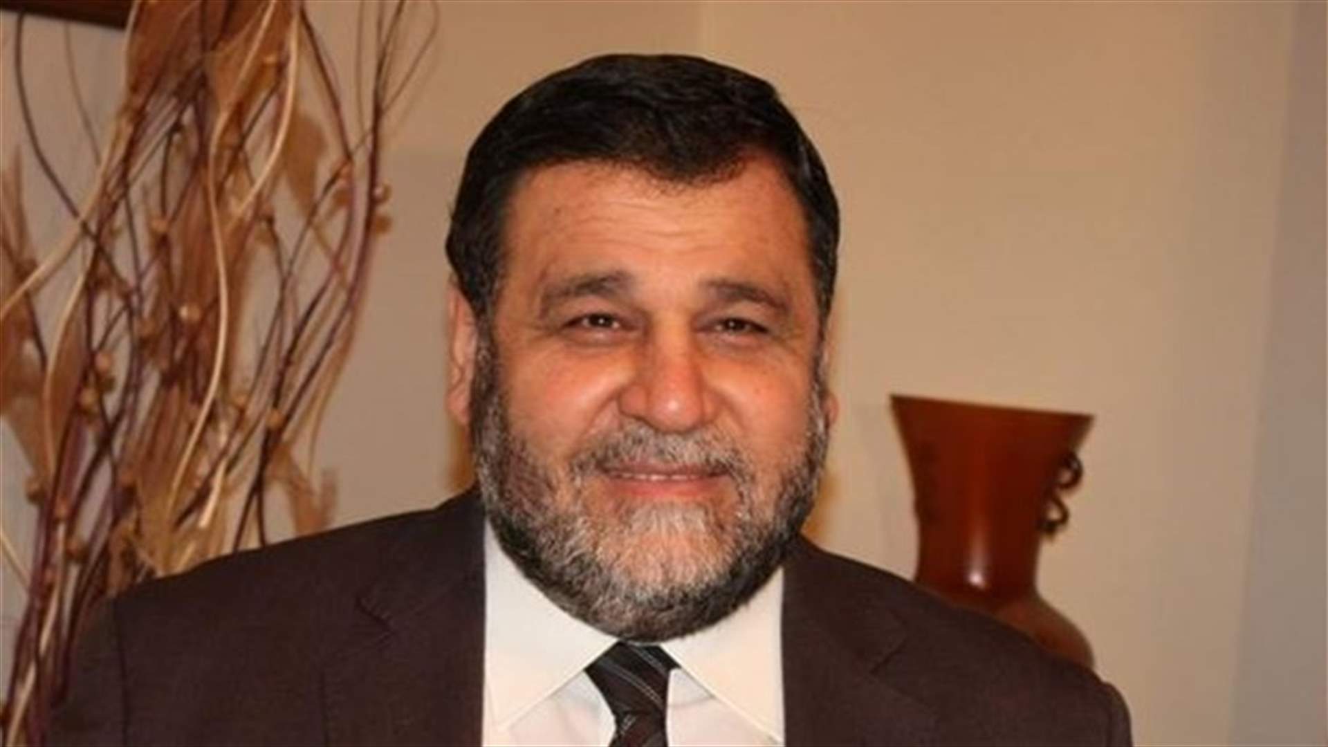 الاخبار: تعليق عضوية الضاهر جاء بأمر حريري